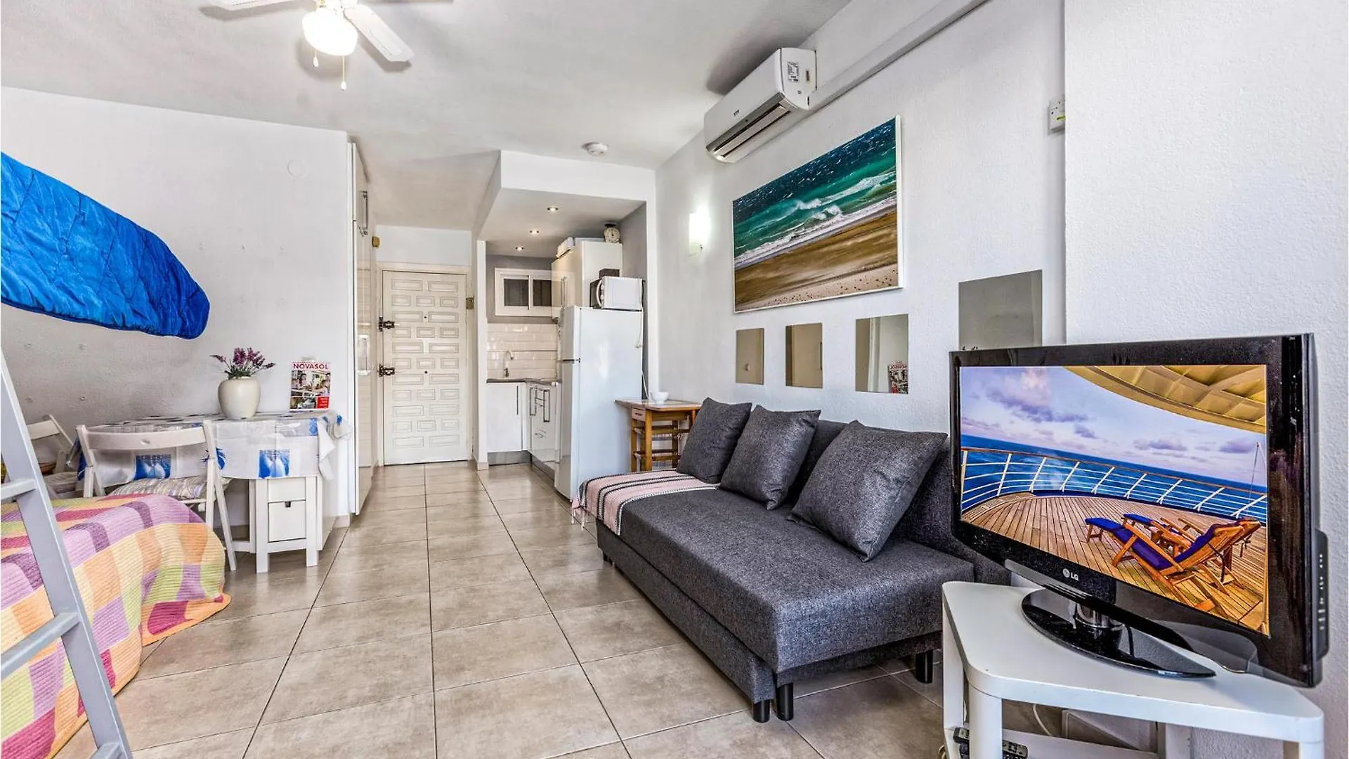 Nice Apartment In Benalmadena With Kitchen 0*,