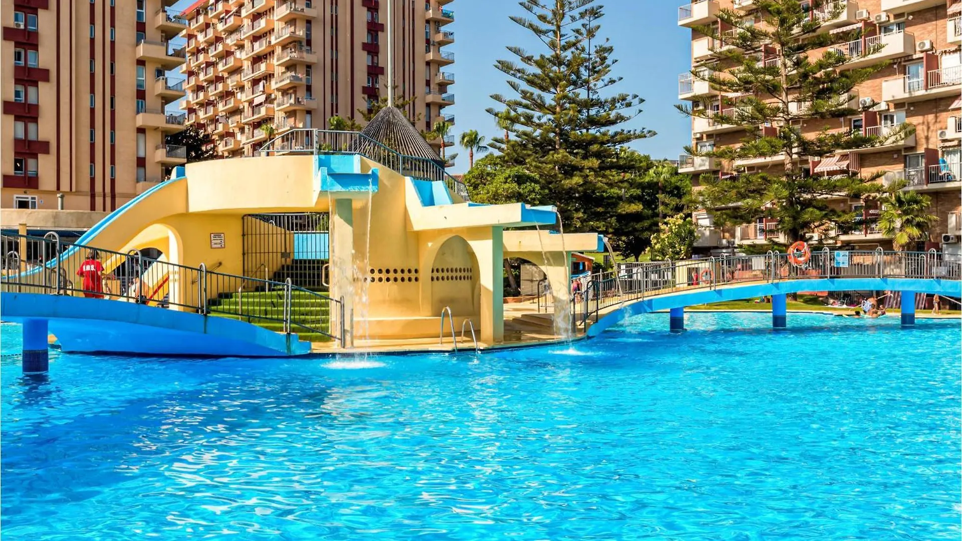 Nice Apartment In Benalmadena With Kitchen