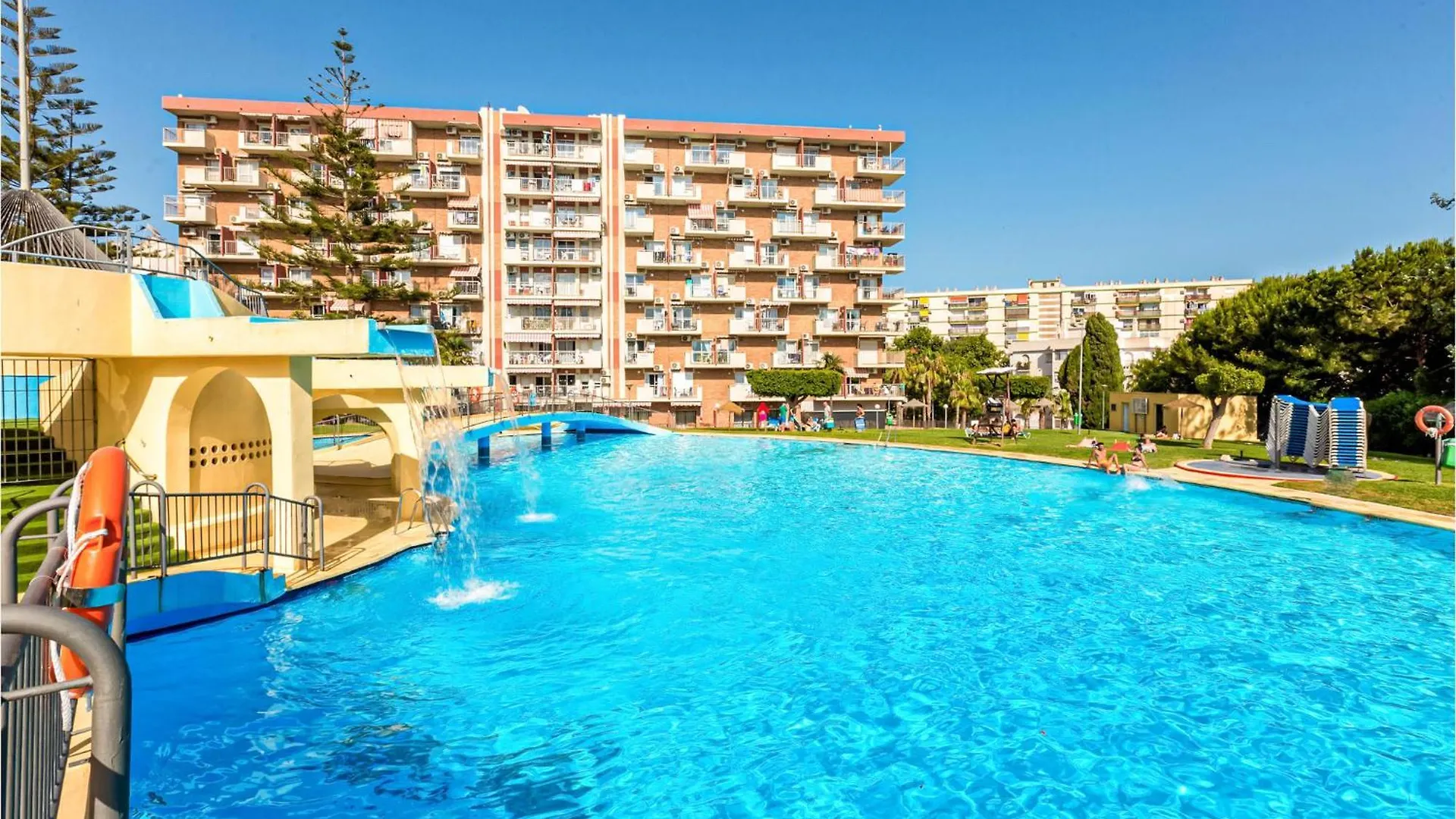 Nice Apartment In Benalmadena With Kitchen